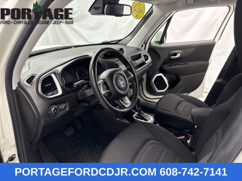 Used 2021 Jeep Renegade Latitude w/ Convenience Group image 12