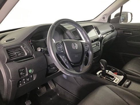 Used 2019 Honda Ridgeline RTL-E image 8