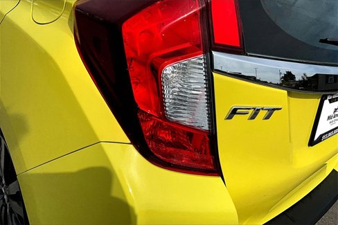 Used 2015 Honda Fit EX image 30