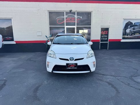 Used 2014 Toyota Prius One image 2