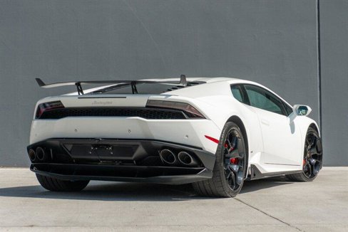 Used 2016 Lamborghini Huracan LP 610-4 image 6