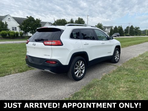Used 2018 Jeep Cherokee Limited image 5