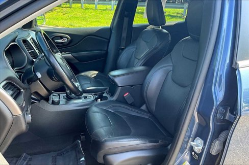 Used 2021 Jeep Cherokee Latitude Lux w/ Sun & Sound Group image 7
