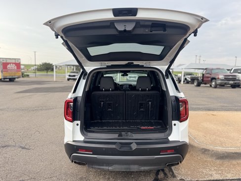 Used 2023 GMC Acadia AT4 w/ Technology Package image 6
