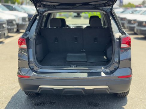 Used 2023 Chevrolet Equinox LT image 13
