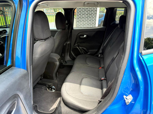Used 2020 Jeep Renegade Sport image 35