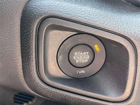 Used 2024 Jeep Wrangler Unlimited w/ Convenience Group image 32