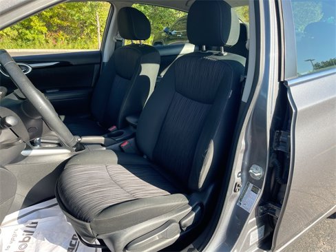 Used 2019 Nissan Sentra SV image 18