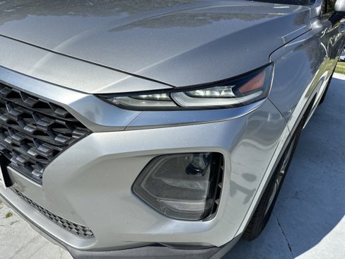 Used 2020 Hyundai Santa Fe SEL w/ Convenience Package image 6