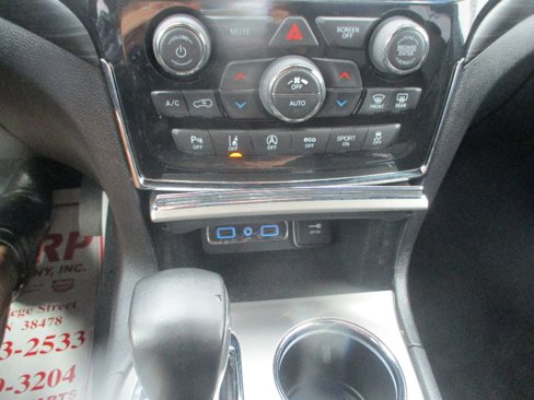 Used 2021 Jeep Grand Cherokee Laredo X image 9