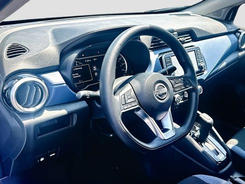 New 2025 Nissan Versa SV image 4