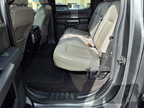 Used 2019 Ford F150 XLT w/ Equipment Group 302A Luxury image 16