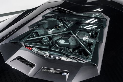 Used 2017 Lamborghini Aventador S image 55