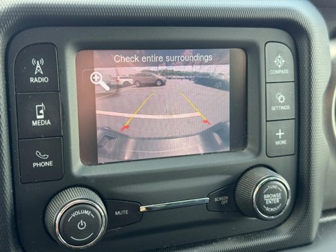 Used 2020 Jeep Gladiator Sport w/ Quick Order Package 24S image 21