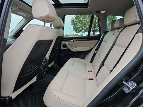 Used 2017 BMW X3 xDrive28i image 8