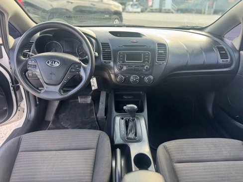 Used 2016 Kia Forte LX w/ LX Popular Plus Package image 8