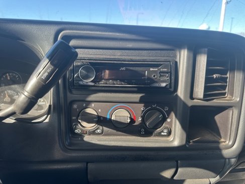 Used 2002 Chevrolet Silverado 2500 LS w/ Electrical Convenience Pkg image 14