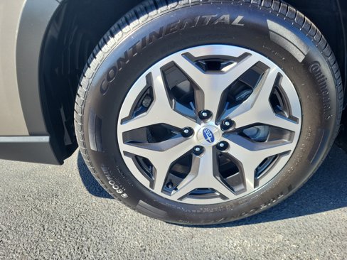 Used 2020 Subaru Forester Premium image 18