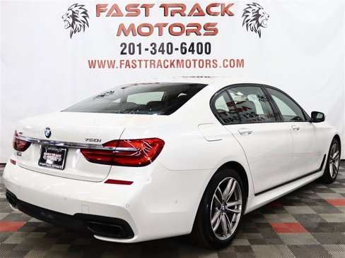 Used 2016 BMW 750i xDrive image 6