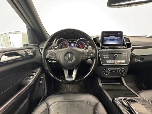 Used 2018 Mercedes-Benz GLS 450 4MATIC image 22