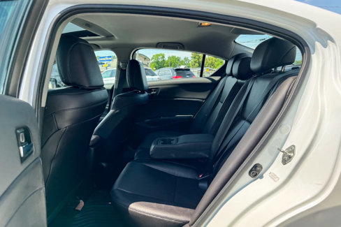 Used 2018 Acura ILX w/ Special Edition Package image 14