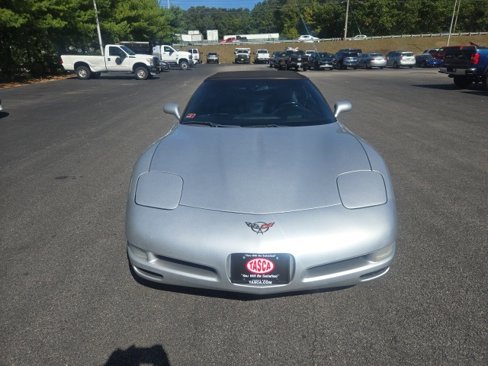Used 2001 Chevrolet Corvette Convertible w/ Preferred Equipment Group2 image 2
