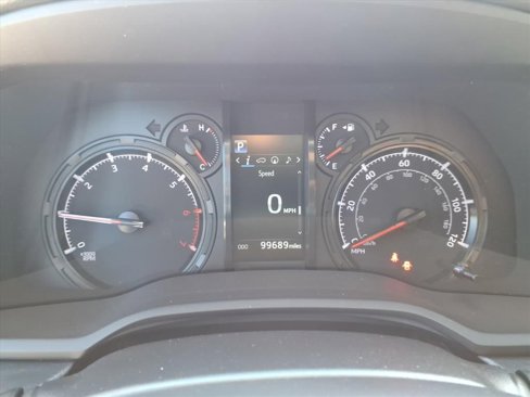 Used 2022 Toyota 4Runner SR5 image 21