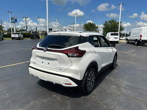 Used 2022 Nissan Kicks SV image 8