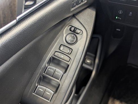 Used 2019 Honda Accord Touring image 34