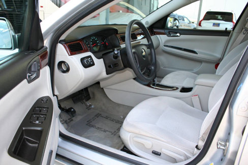 Used 2009 Chevrolet Impala LS image 13