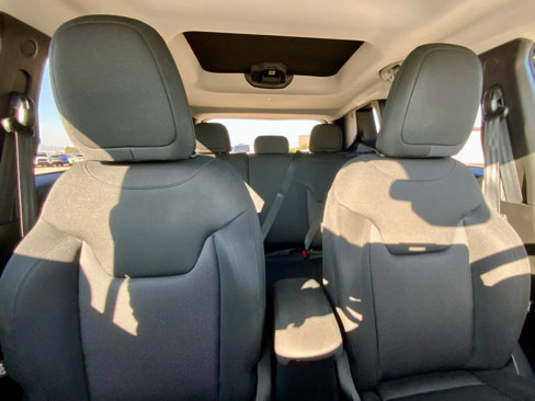 Used 2018 Jeep Renegade Sport w/ Power & Air Group image 29