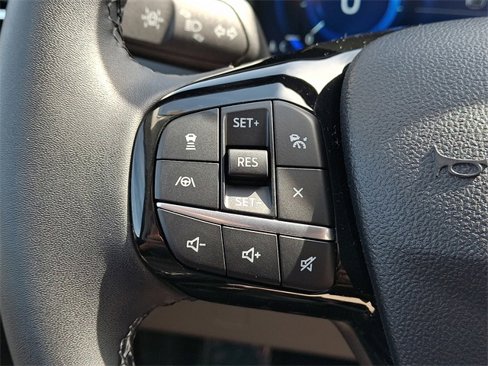 Used 2022 Ford Escape SEL w/ Technology Package image 21