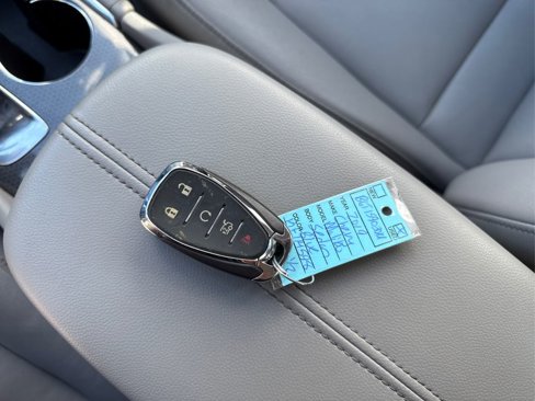 Used 2019 Chevrolet Malibu LT w/ Leather Package image 38