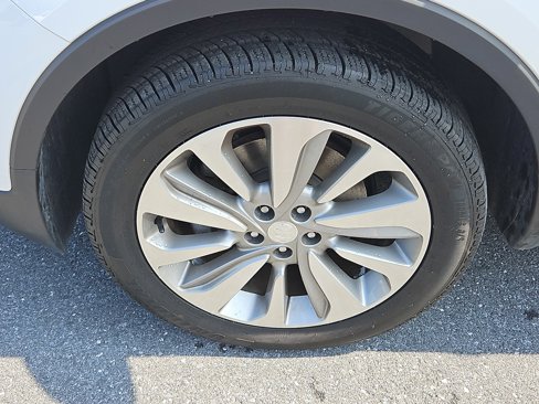 Used 2020 Buick Encore Preferred image 9