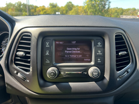 Used 2018 Jeep Compass Latitude w/ Cold Weather Group image 23