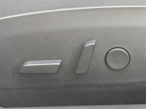 Used 2018 Tesla Model 3 Performance image 20