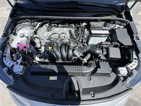 Used 2022 Toyota Corolla LE image 28