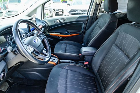 Used 2021 Ford EcoSport SE w/ SE Convenience Package image 20