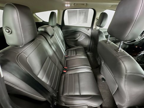 Used 2019 Ford Escape SEL image 35