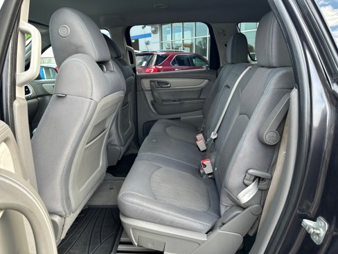 Used 2015 Chevrolet Traverse LS image 17