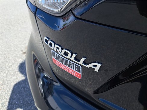 Used 2023 Toyota Corolla LE image 8
