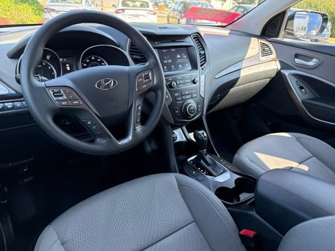 Used 2018 Hyundai Santa Fe Sport w/ 2.4L Value Package 02 image 20