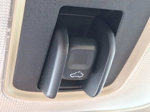 Used 2011 Volvo XC60 3.2 image 25