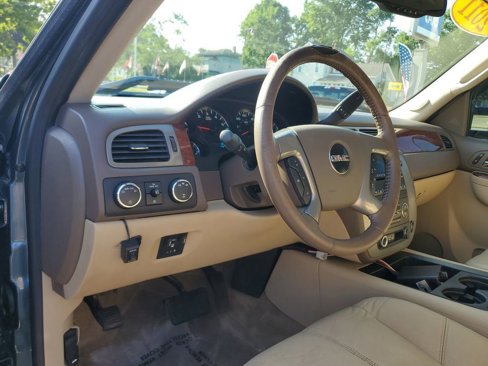 Used 2011 GMC Sierra 2500 SLT image 15