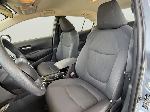 Used 2020 Toyota Corolla LE image 43