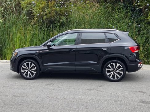 Used 2023 Volkswagen Taos SE image 27