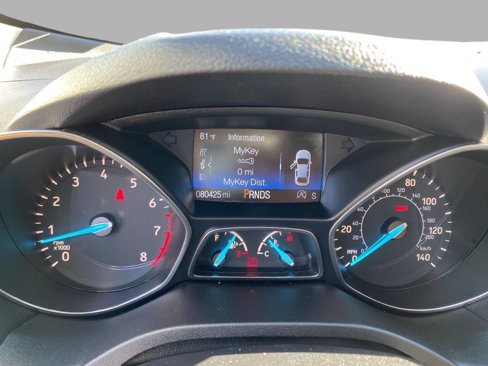Used 2019 Ford Escape SE image 18