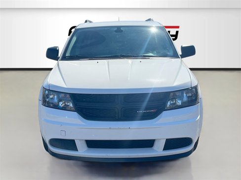 Used 2018 Dodge Journey SE w/ Popular Equipment Group image 2