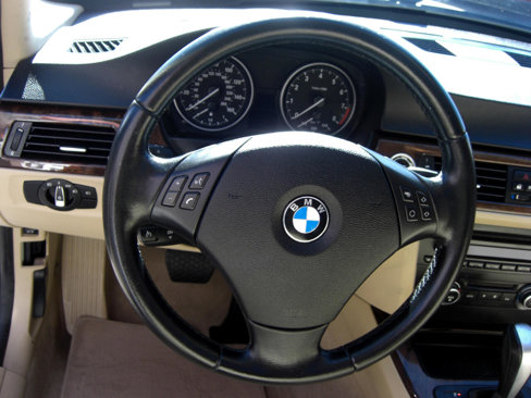 Used 2011 BMW 335i Sedan image 9