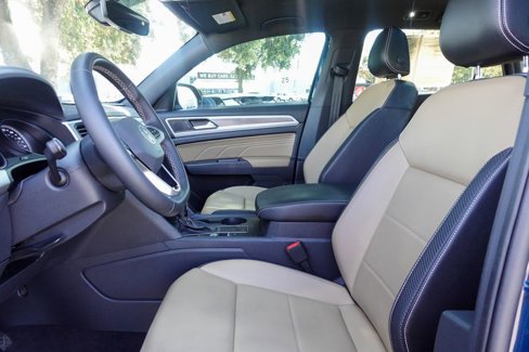 Used 2021 Volkswagen Atlas Cross Sport SE image 14